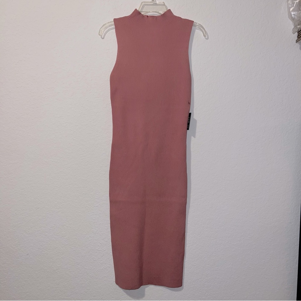 NWT Express pink ribbed high neck sleeveless midi dress